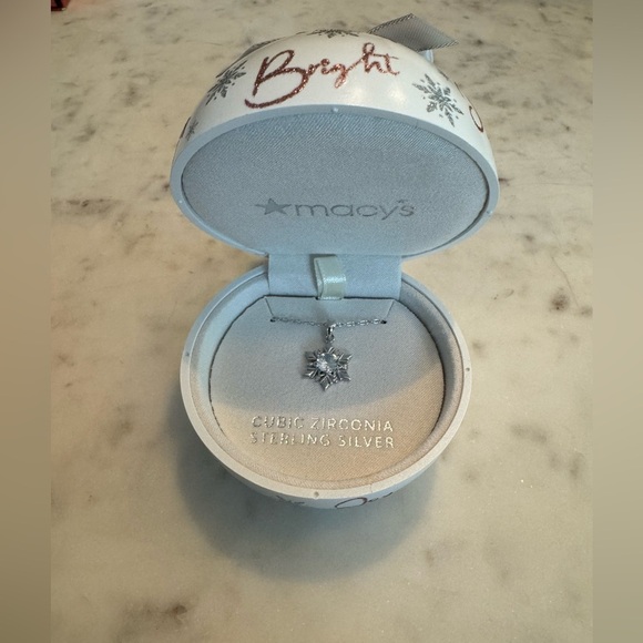 NWT Ornament Box w/ Cubic Zirconia ❄️ 18” Pendant Necklace in Sterling Silver - Picture 3 of 6